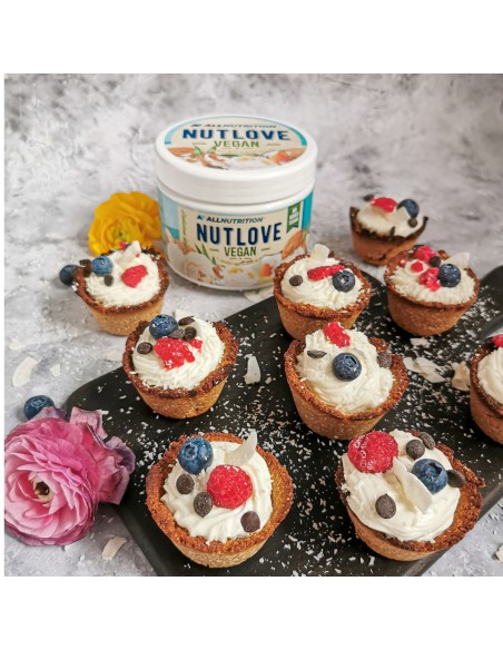 Nutlove Vegan Coconut With Almonds 500G (AllNutrition)